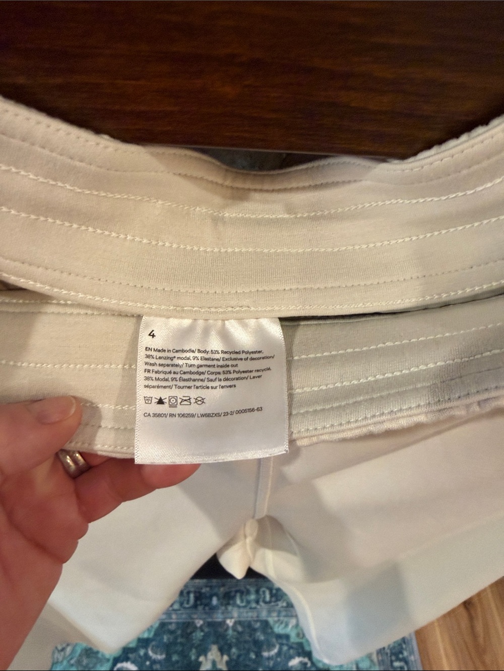 lululemon athletica Cream Cropped Pull-On Pants - Picture 2 of 5